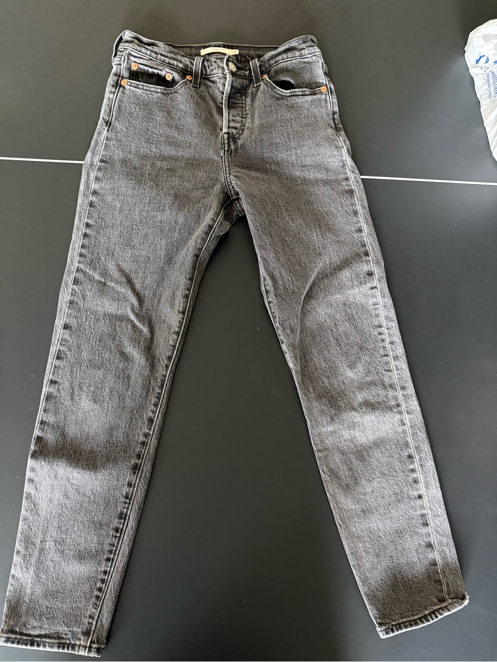 Women’s Levi's Wedgie Straight Leg Jeans in Washed Gray